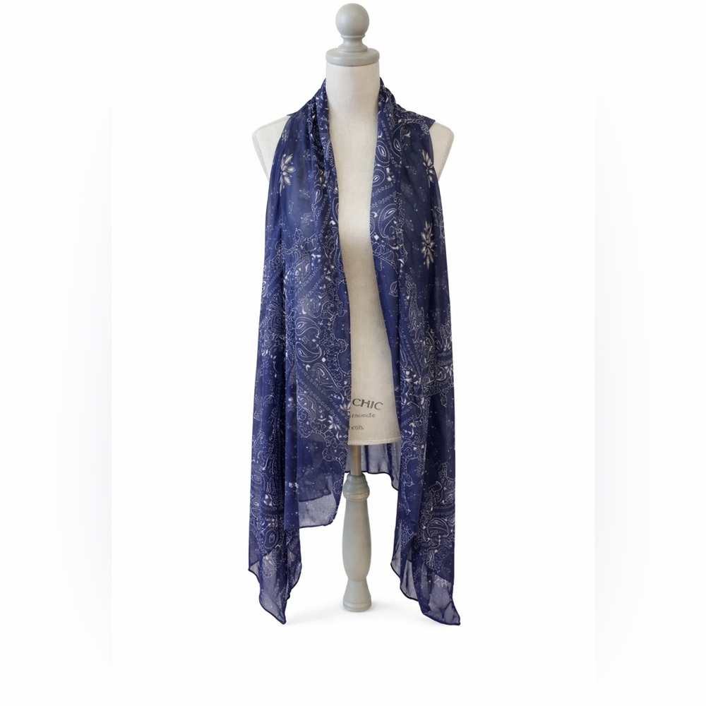 Ariat Sheer Navy Paisley Western Scarf One Size